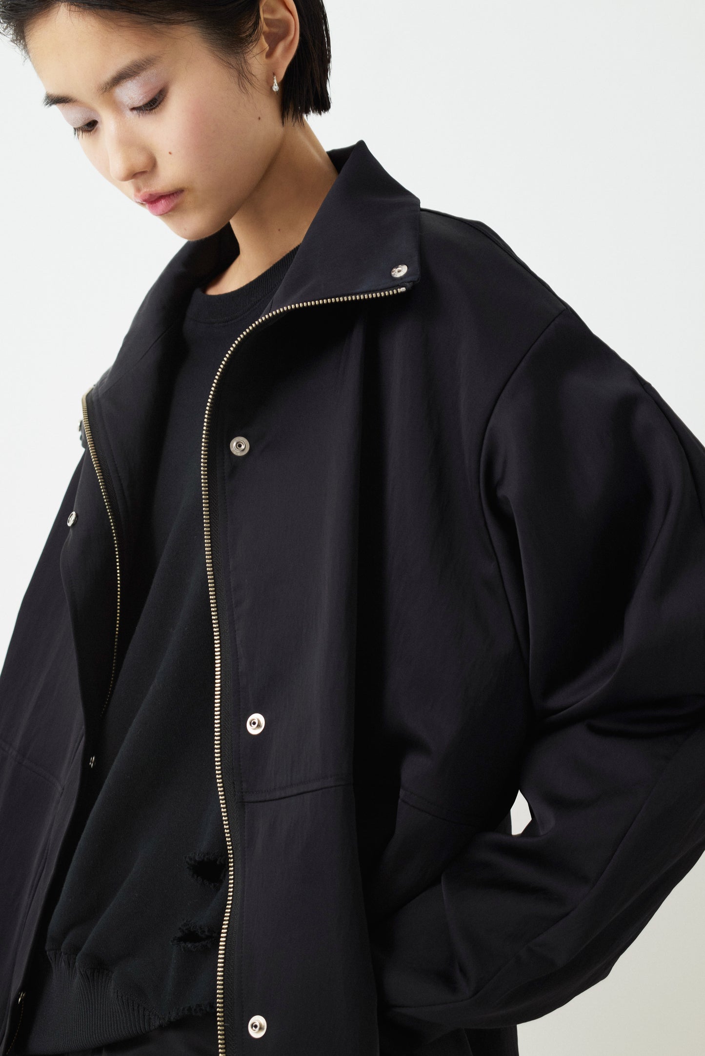 (s)atin outer ( black )